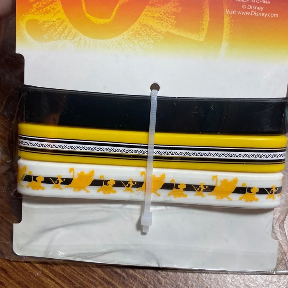 Lion King bracelet set.